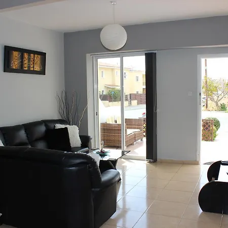 Diana Townhouse 2 Apartment